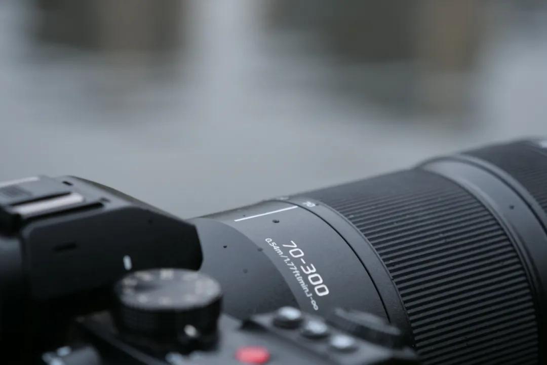 松下有哪些全幅变焦镜头,松下70-200f2.8