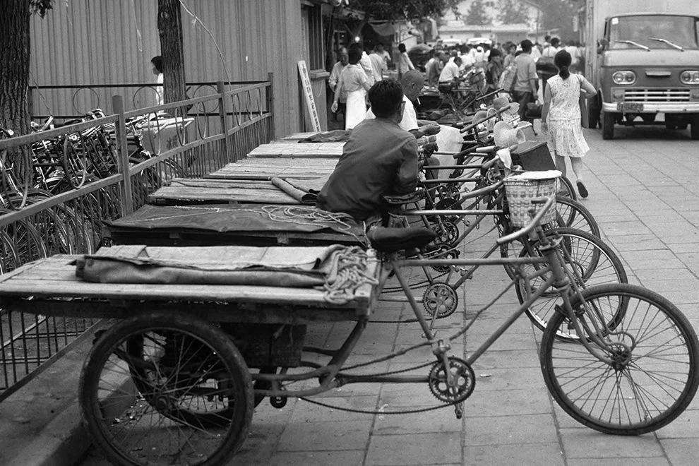 采访18岁的人,记录60后70后的童年生活