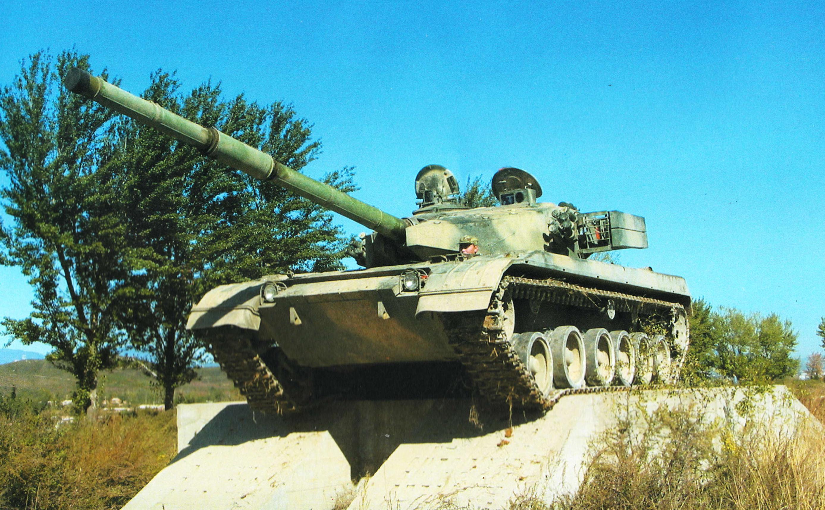 t-84坦克跟t-90坦克有什么区别,t-90a坦克和04-07坦克哪个更厉害