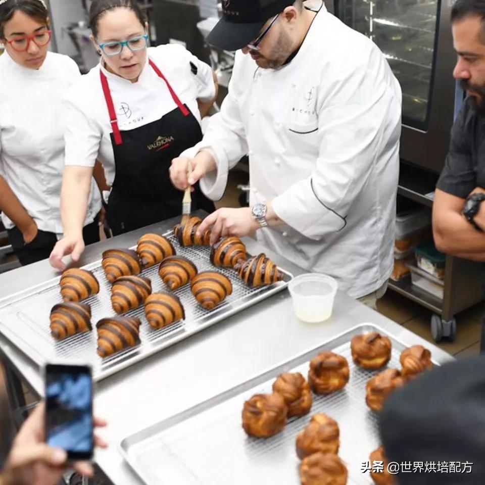 俄罗斯蜂蜜蛋糕配方 (俄罗斯千层蜂蜜蛋糕配方)