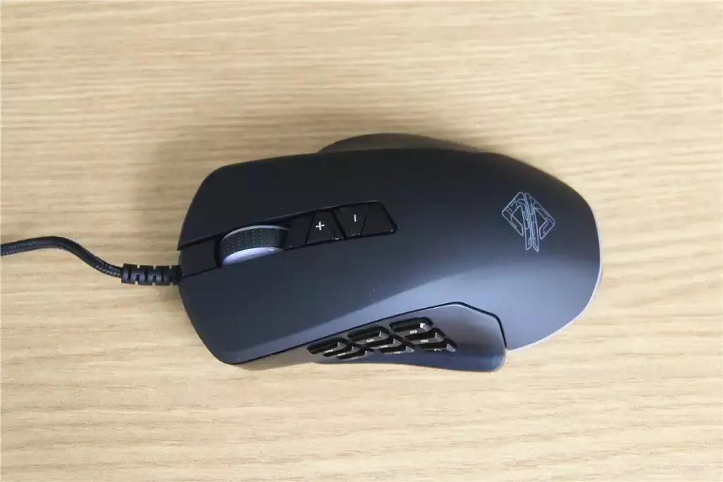 黑爵鼠标吃鸡,黑爵鼠标怎么看灵敏度