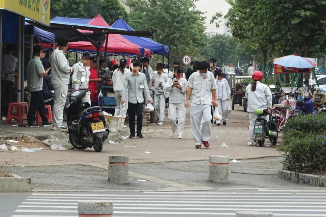 打工人在珠海,在珠海打工的年轻人