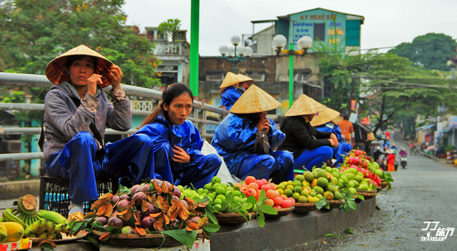 波澜不惊可以形容水面吗,描述海上邮轮的感觉