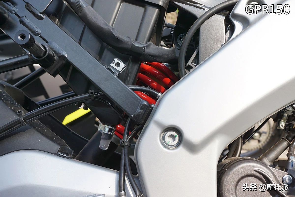 豁车有理，拆车无罪：GPR150灵魂对决250SR