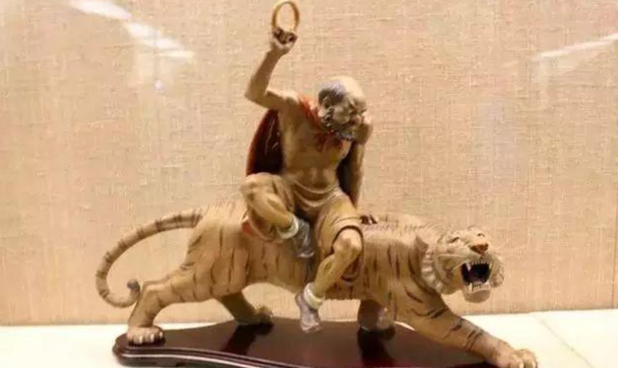 十八罗汉每尊罗汉的特征,18罗汉中的金身罗汉图片