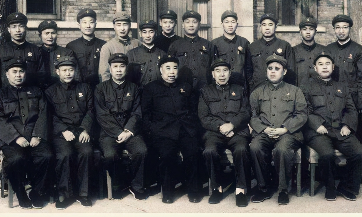 王近山被下放，*世友许**替他求情，主席：哪个军区敢要