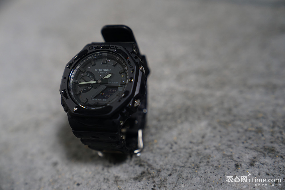 还有谁想偷懒？推荐一款日常不用操心、可以运动又不用打理的表