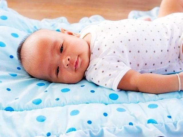 新生儿黄疸严重一定要照蓝光吗,新生儿黄疸都需要照蓝光吗