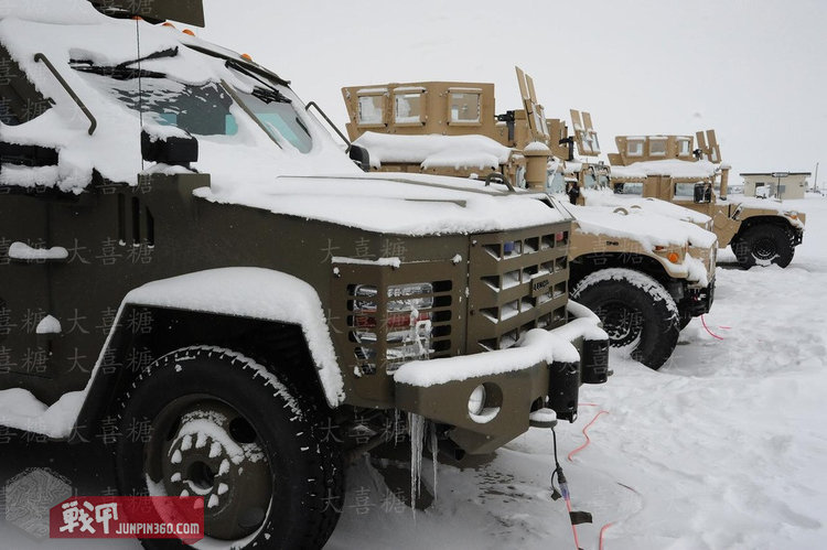 空军宪兵第四部分：安全部队制服配饰中的特色元素