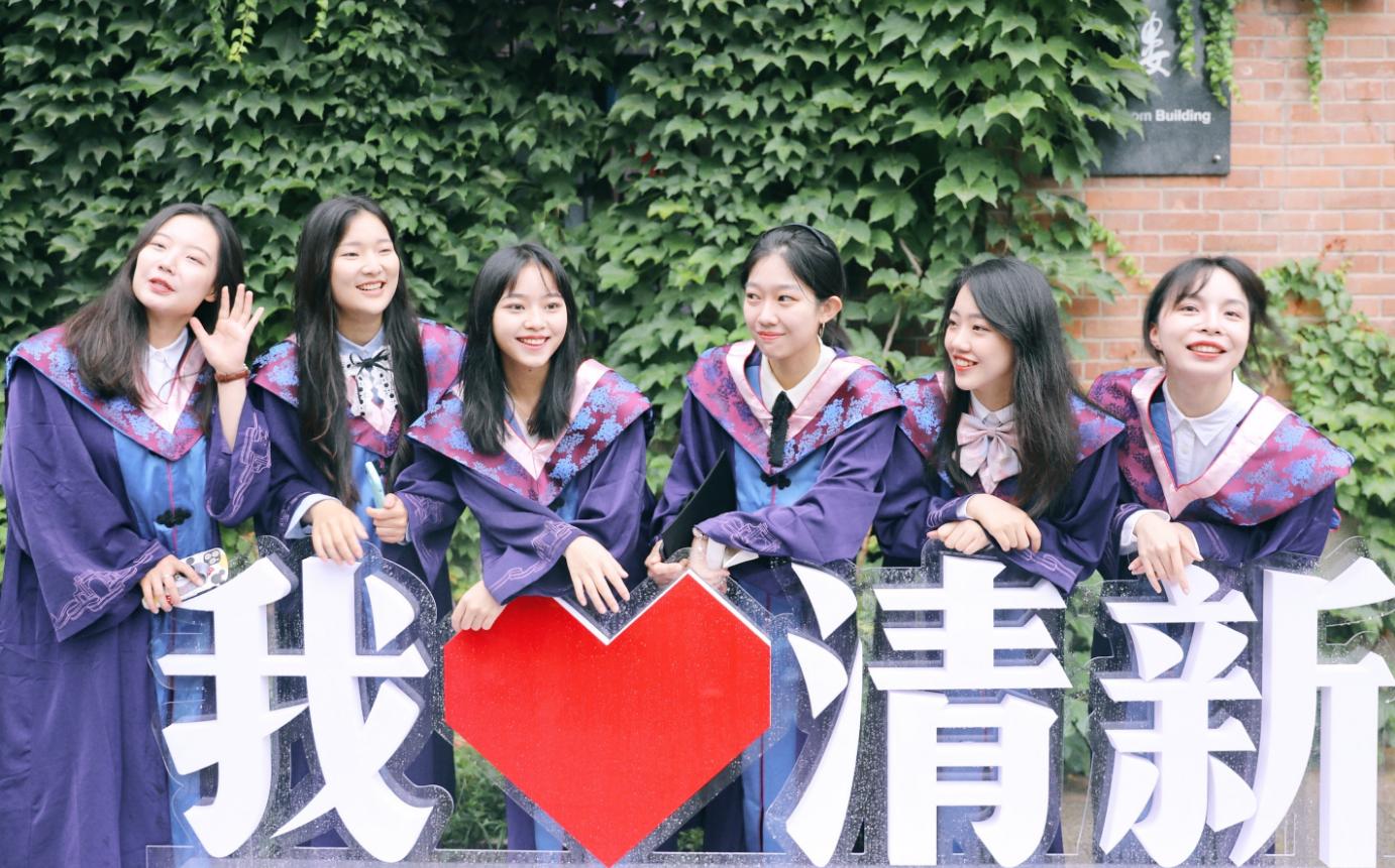 不仅有颜值还有才艺,清华有颜值又有实力的女生