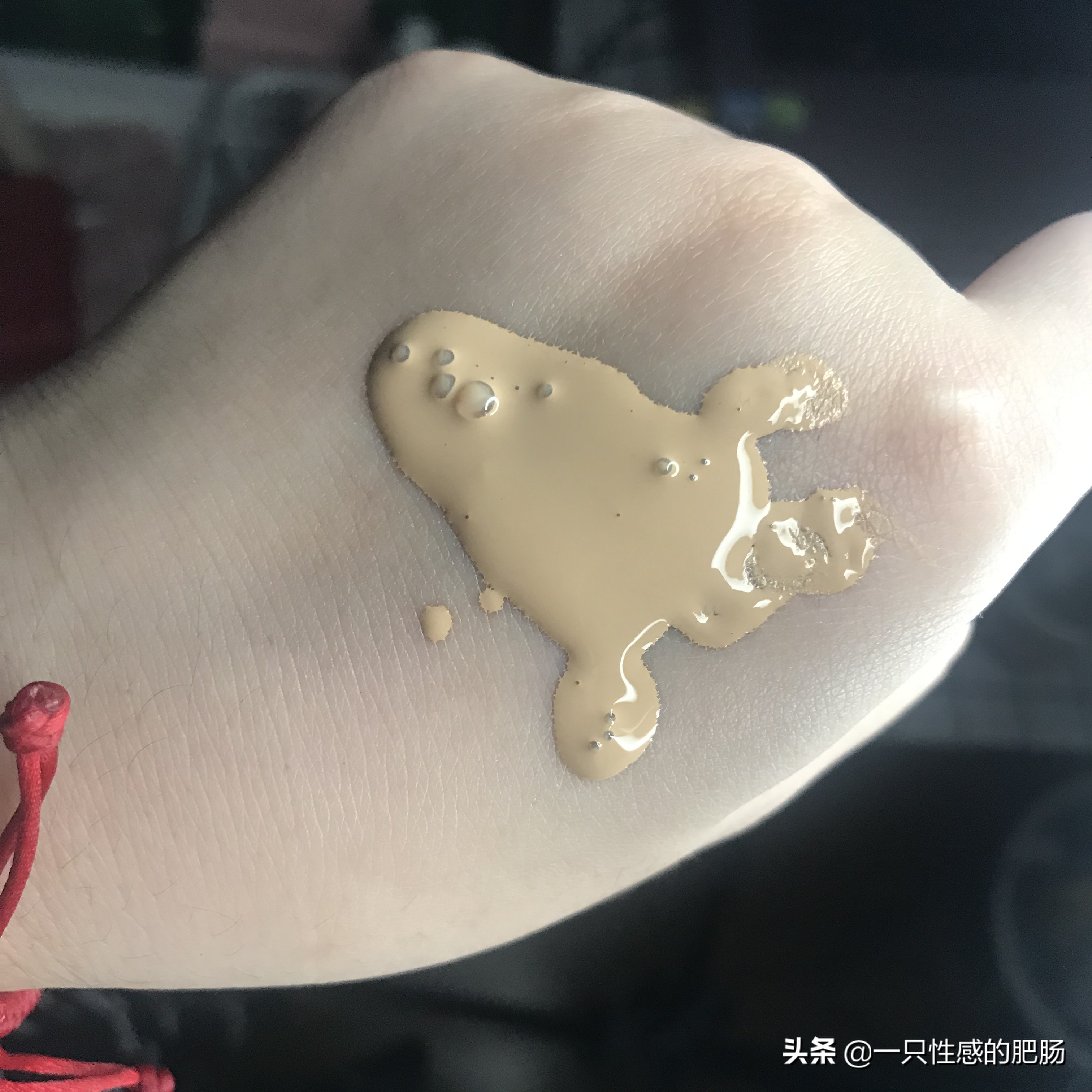 干皮救星粉底液,干皮粉底液推荐阿玛尼蓝标