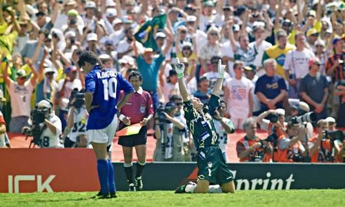 忧郁王子罗伯特巴乔视频,永远的忧郁王子罗伯特巴乔