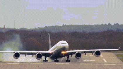 钛镁合金旅行箱,京东京造旅行箱的东西质量怎么样