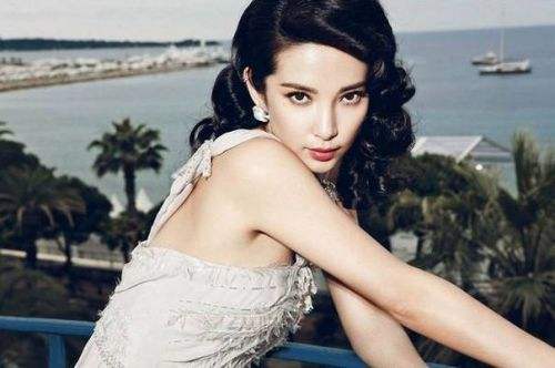 吴尊十年前照片对比,吴尊十几岁到40多岁的全体照片