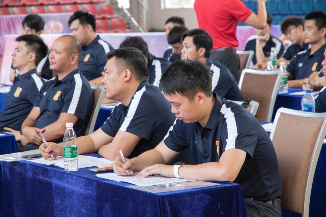 2021广东篮球e级教练培训,2021中国篮协e级篮球教练培训