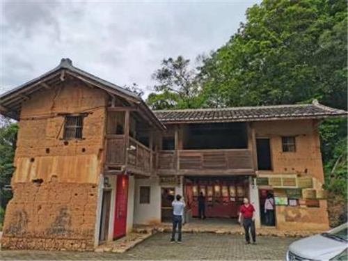 “定海女将”金维映的革命生涯