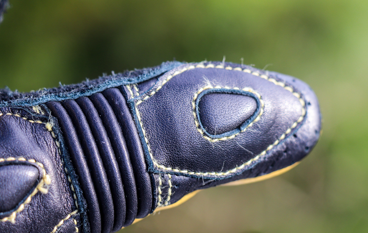 平价摩托车手套测评,冬季骑行手套摩托车测评