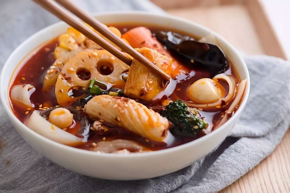 吃麻辣烫该怎么点不压秤,麻辣烫不压秤的3种蔬菜