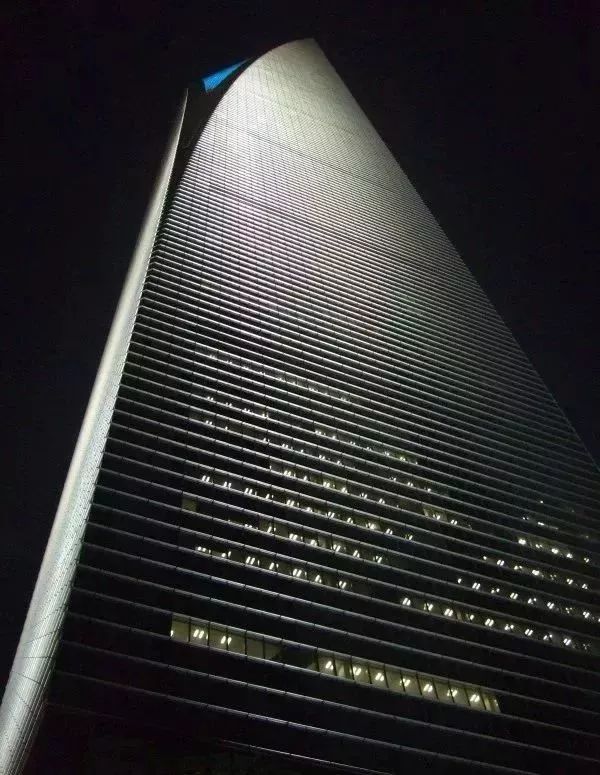 著名建筑室内照明设计分析,世界上最豪华建筑灯光设计