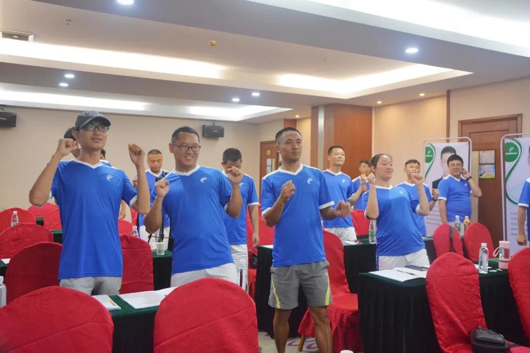 2022年校园足球怎么发展,校园足球怎么发展