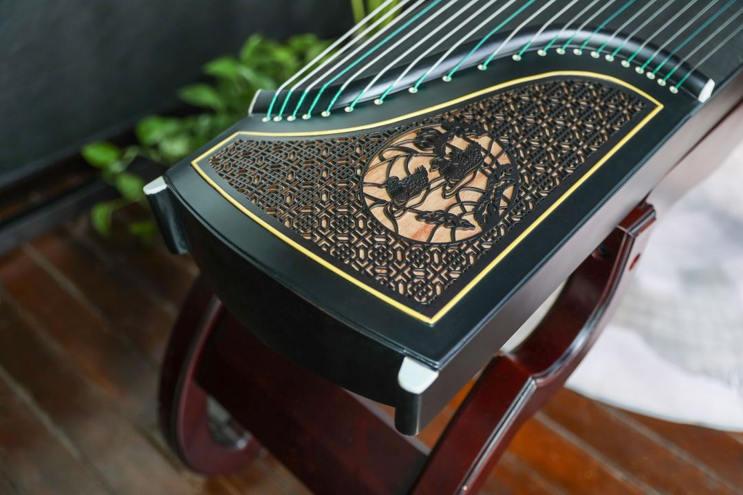 初学古筝应该找什么样的老师,学古筝找老师需要什么条件