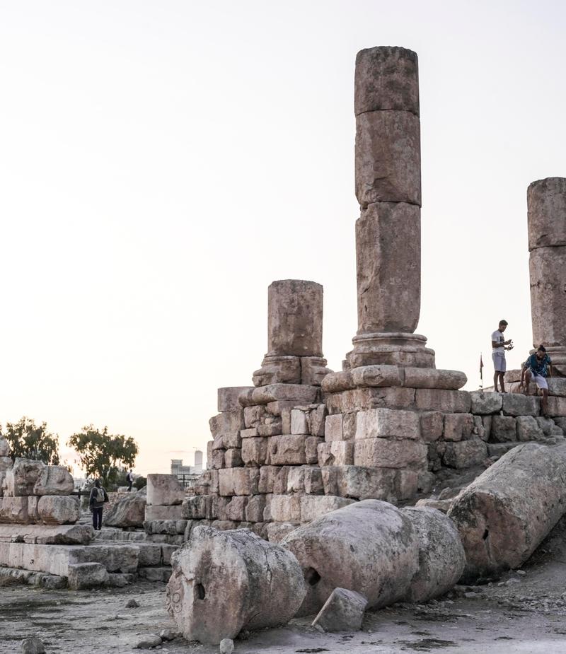 约旦到中国坐飞机需多少小时,约旦到埃及要飞几小时
