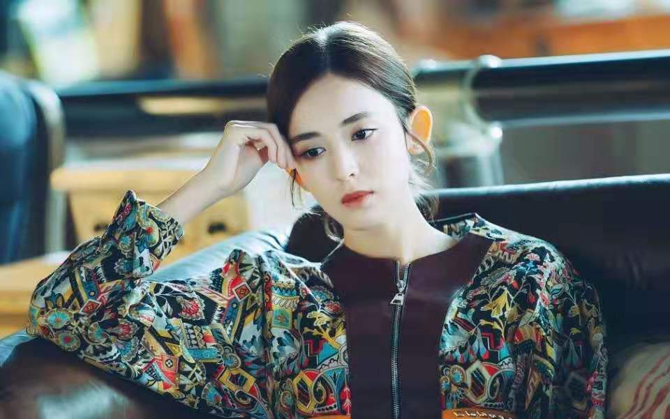 职场穿搭古力娜扎,娜扎换装全过程