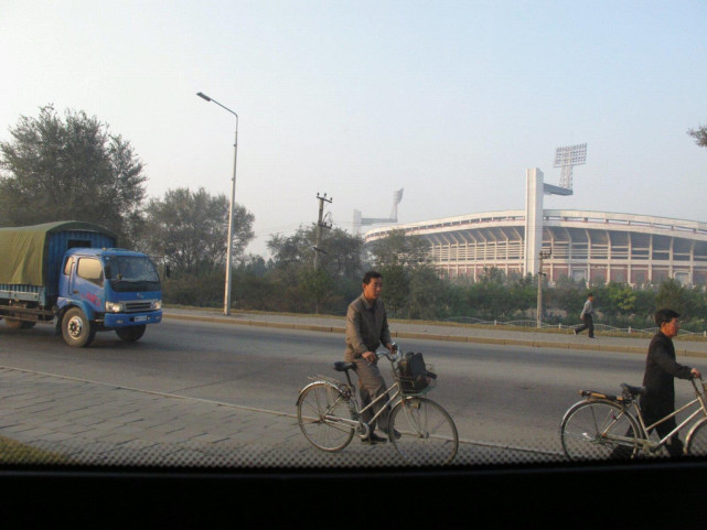 100块钱去朝鲜能买什么,拿100块钱在朝鲜能买到什么