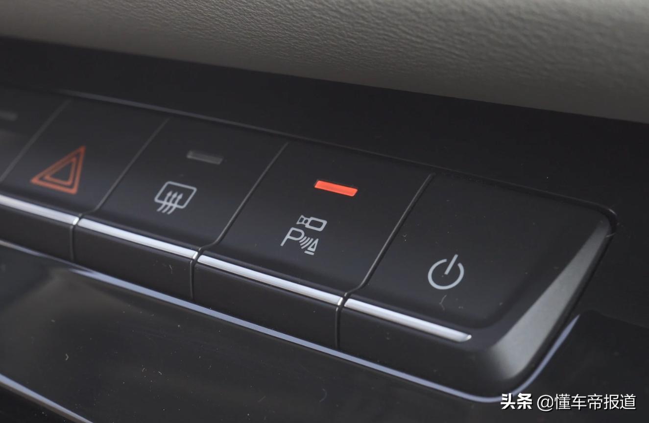 试驾全新三代哈弗h62.0顶配版,试驾第三代哈弗h62.0t