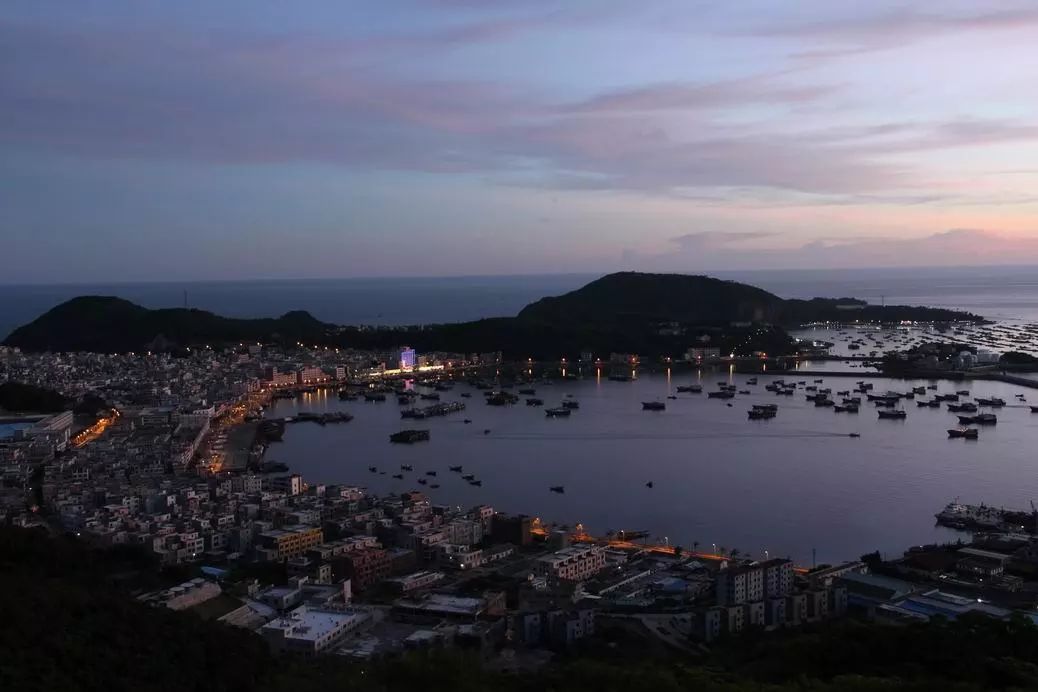 浣犲涔呮病鍘绘捣杈瑰害鍋囦簡,浣犲涔呮病鏈夊嚭闂ㄦ梾娓镐簡