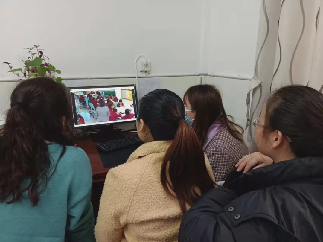 信阳市羊山新区十一小学,信阳市羊山新区小学