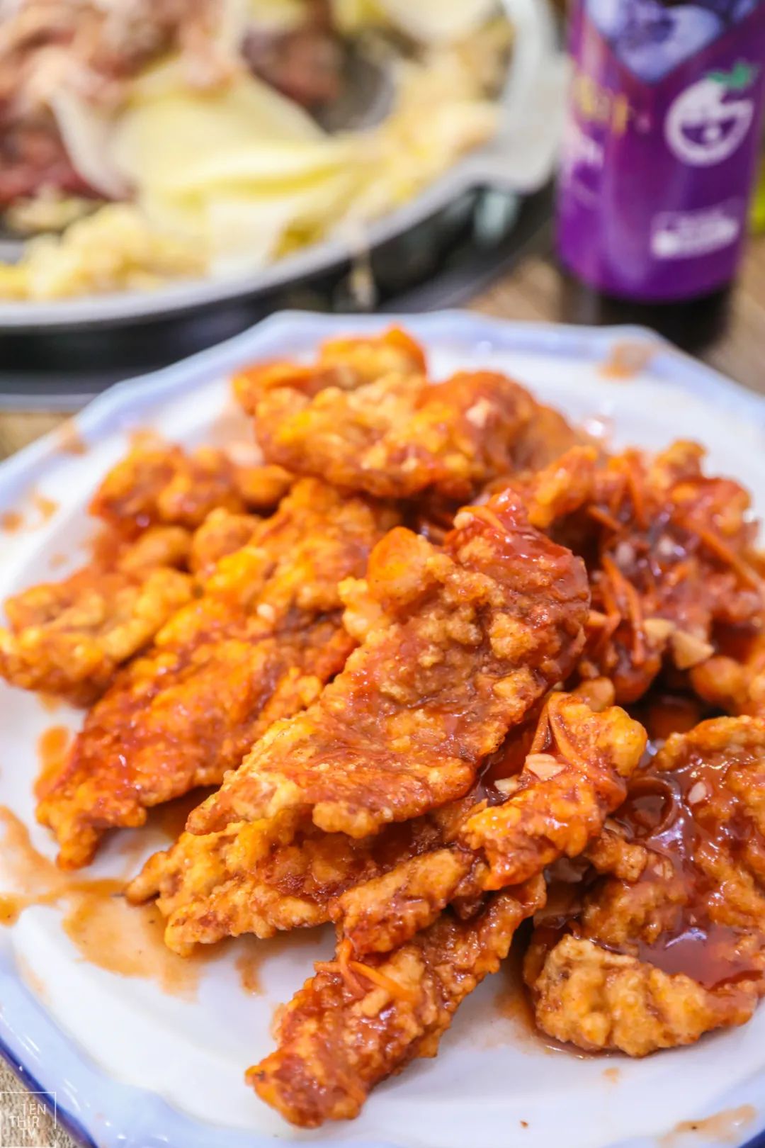 降温了吃点热乎的御寒,降温武汉