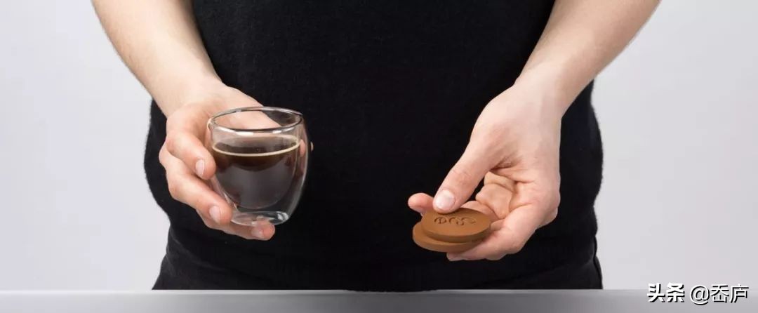 星巴克魔幻美人鱼、MUJI色卡饮料、复刻名画的甜品，让你一秒入夏