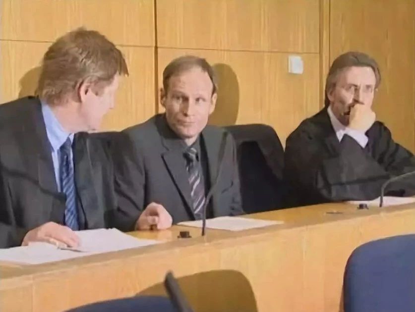 即使一个人自愿被吃，罪犯是无法逃脱法律的重刑