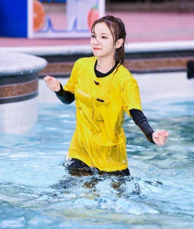 冲浪不脱妆,冲浪底妆