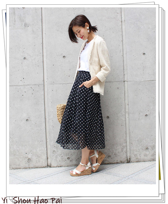 即将流行的法式波点裙,今年流行波点连衣裙吗