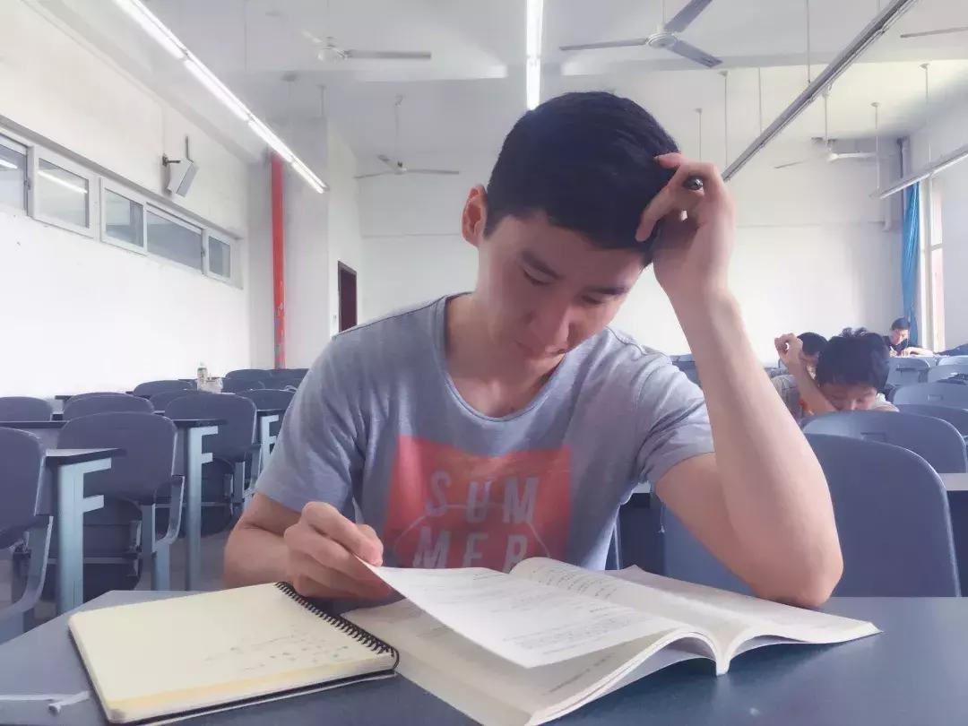 掌握四种语言，攻读川大硕士学位……听听这位国际学生在石大四年的成长故事