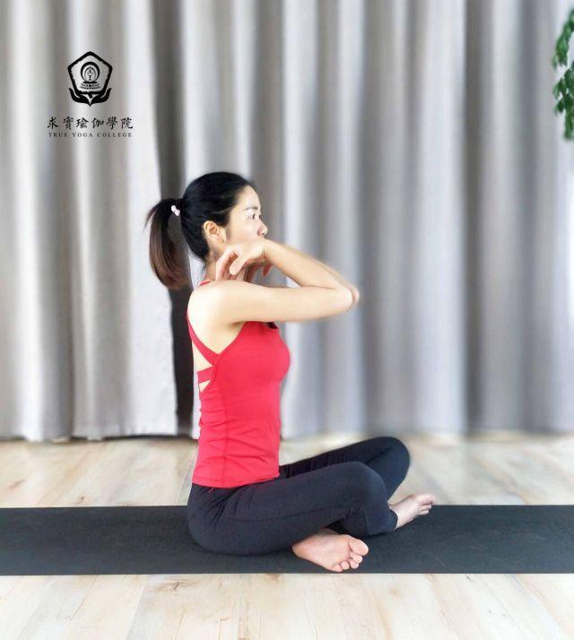 求实瑜伽丨肋骨外翻的评估和理疗方案，建议收藏