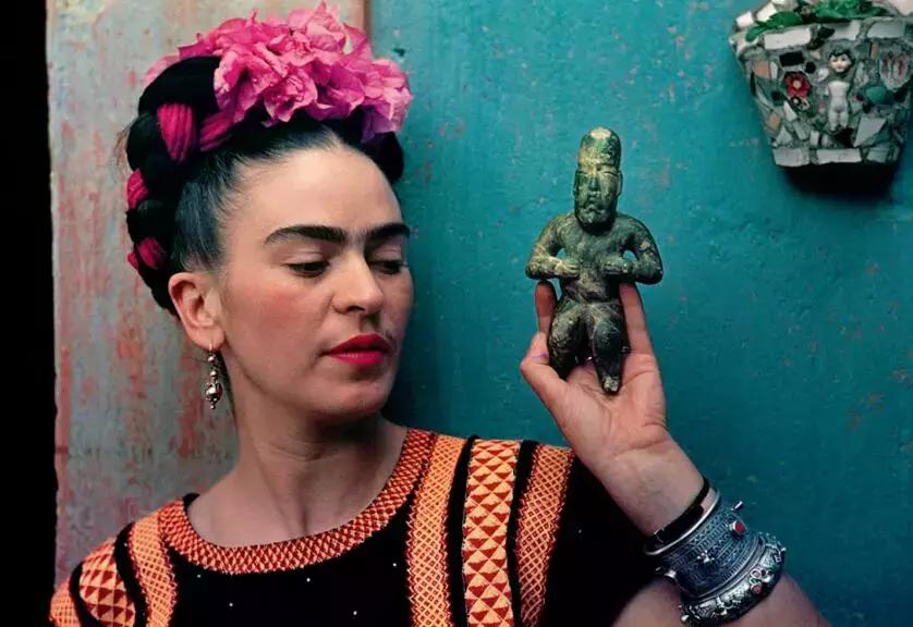 蓝屋子,蓝色房间的秘密