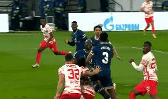 2-2，绝平！姆巴佩3丢必进球，多纳鲁马神扑，4点让大巴黎困惑