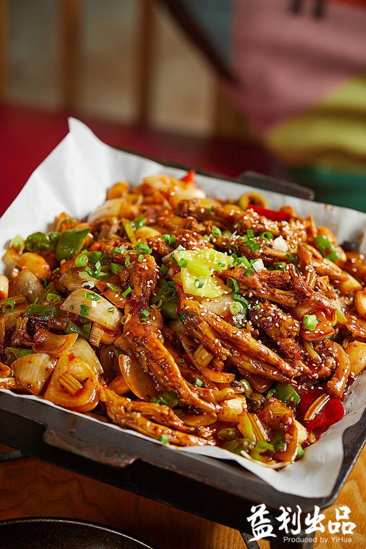 功夫到位，一掌销魂！原来四川人这么爱吃，就图它这一点！