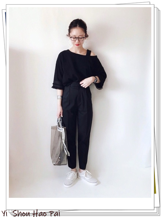 今年流行的大口袋包包,做今年最流行的包包透明的