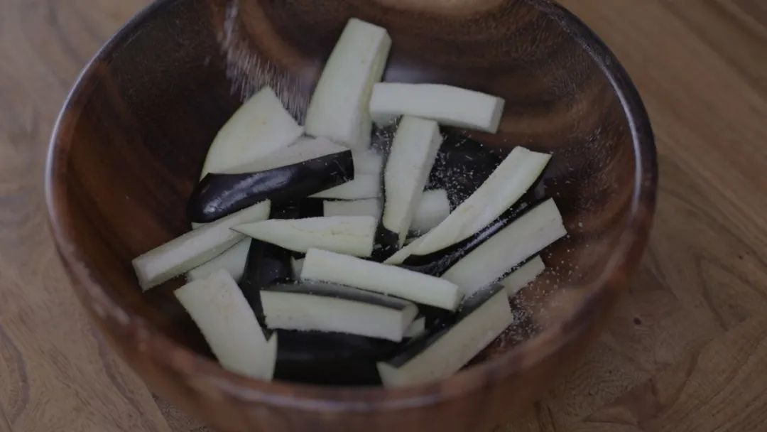 膨胀了，自己在家做的拉面，比大排长队的网红面馆还好吃