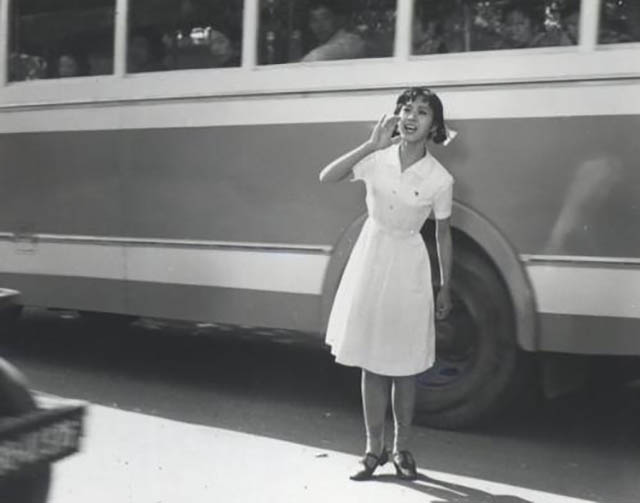 80年代中国第一美女龚雪，当年因上海流氓大案出走美国，现状如何