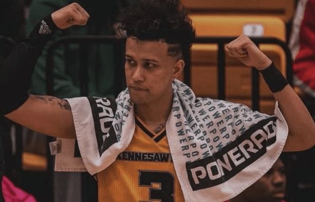 减肥50斤！他为CBA选秀饿到脱相，毅力惊人！中国篮球未来在大学