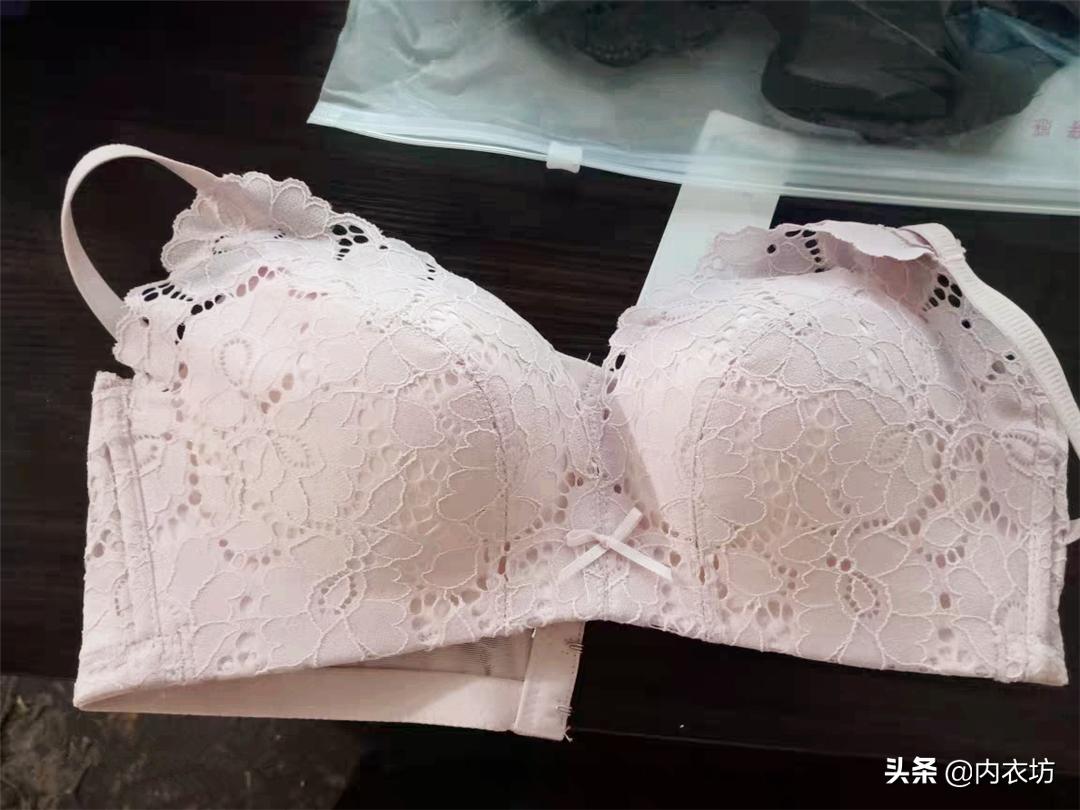 无痕内衣文胸适合冬天穿吗,怎么穿隐形内衣才是正确