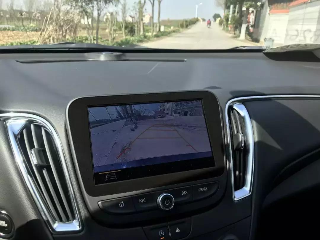 试驾迈锐宝xl1.5t锐动版,迈锐宝xl家用车推荐