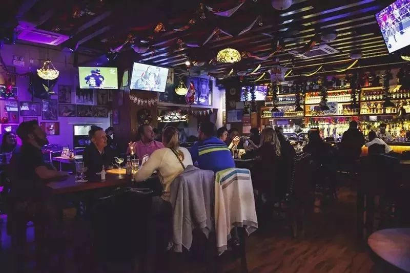 海口小众酒吧指南|放下手机,跟我喝酒去