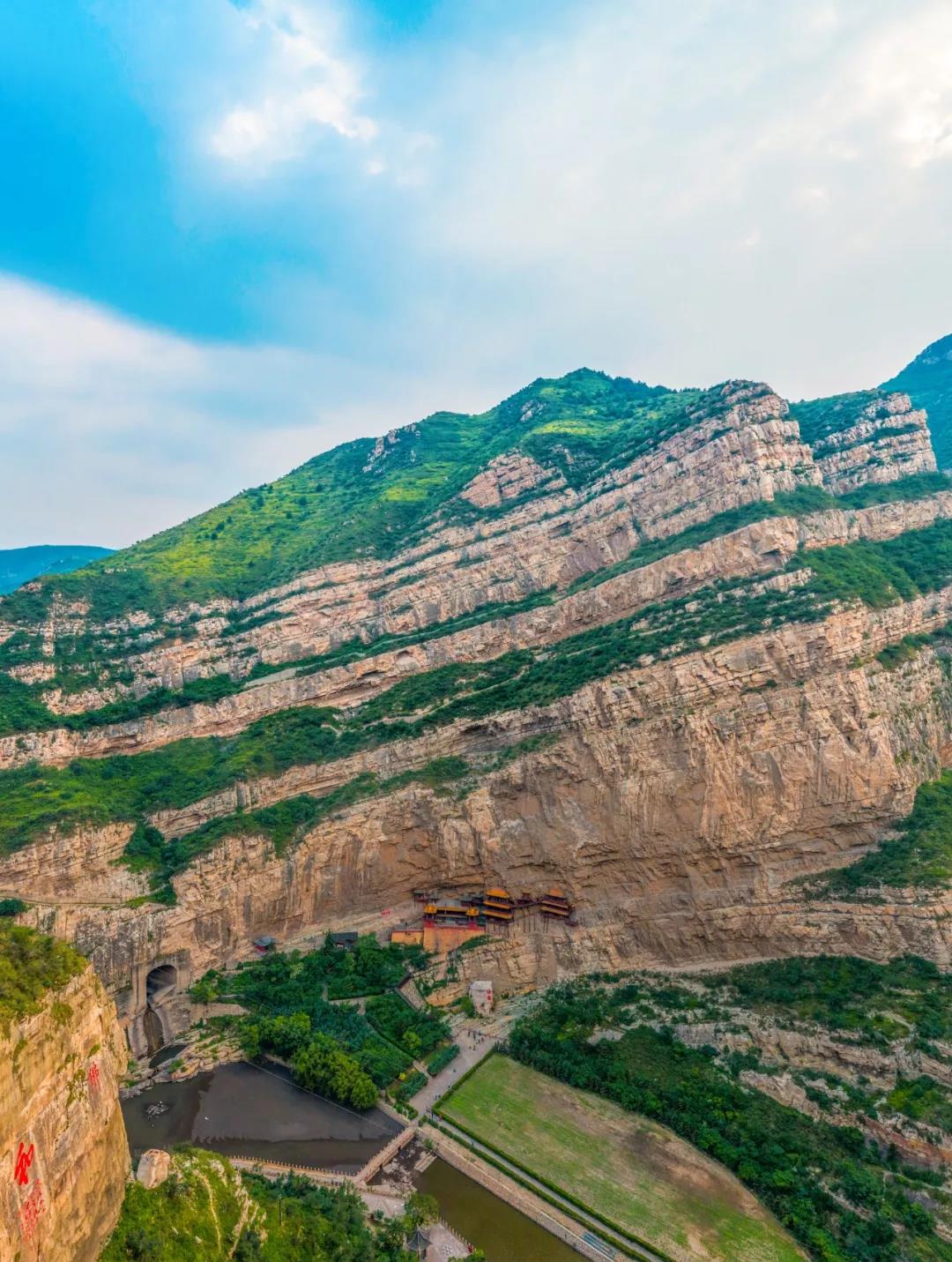 悬空寺壮观是谁题的,悬空寺是世界奇观吗