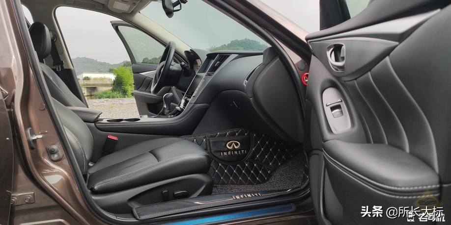 英菲尼迪q50l一阶测试,英菲尼迪q50灰色提车作业